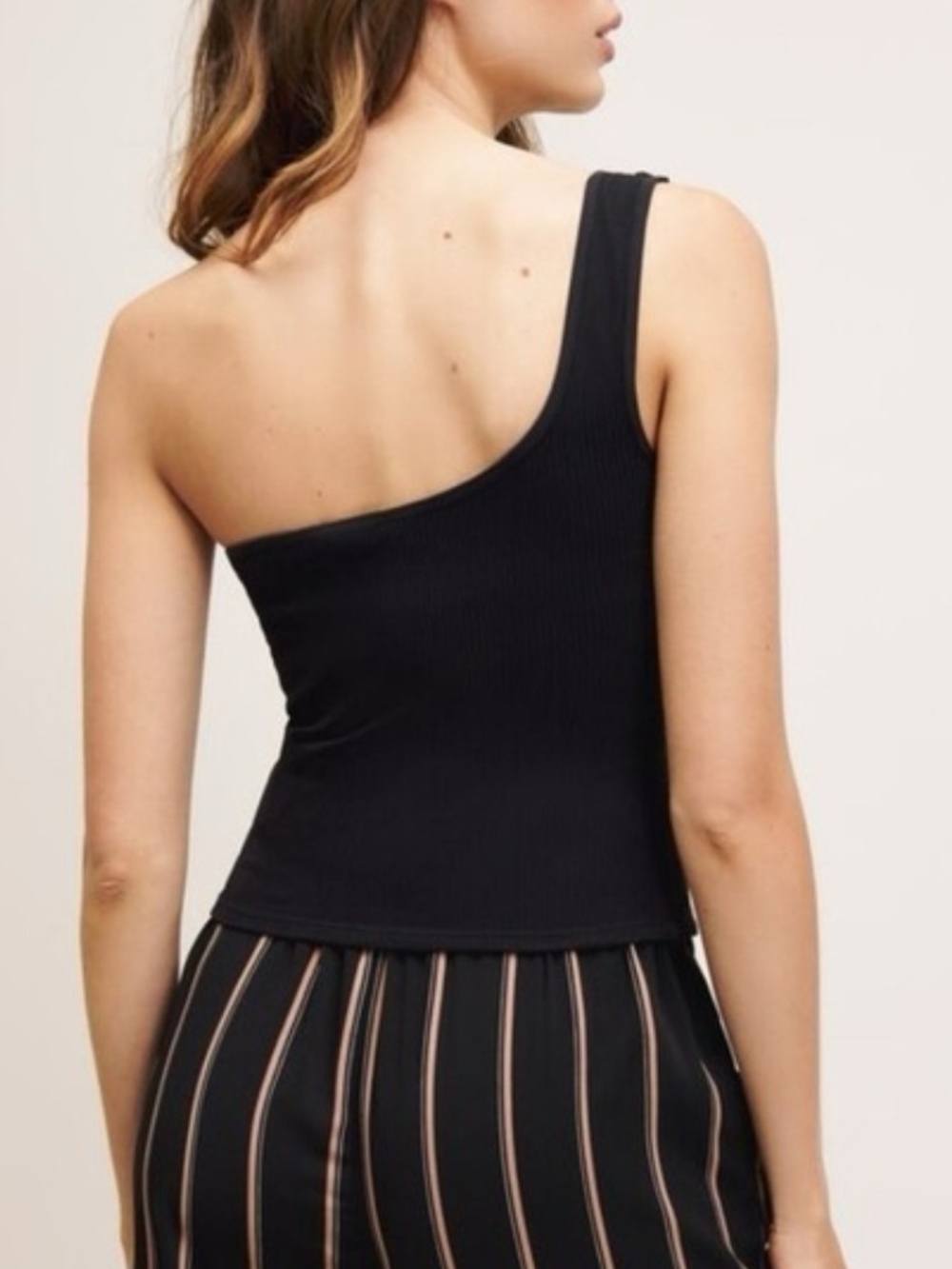 Dynamite Black Ribbed One-Shoulder Top SIZE Small - Picture 3 of 6